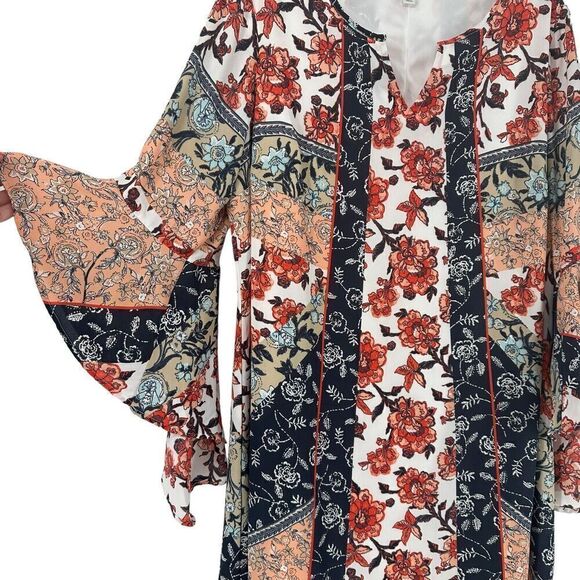 Cato Dress Size 14 16W Bohemian Multicolor Floral Dramatic Bell Sleeve V Neck - Picture 5 of 11